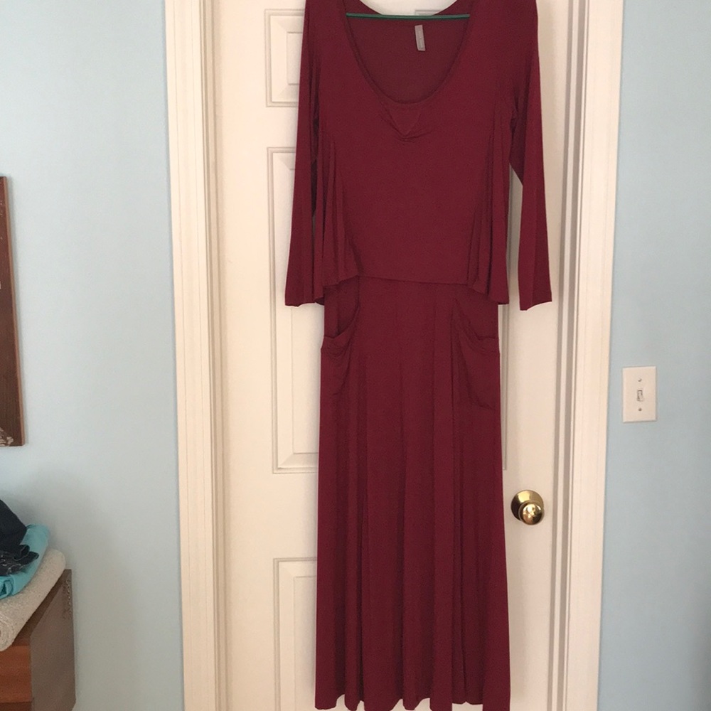 Last Tango cranberry maxi dress in EUC.